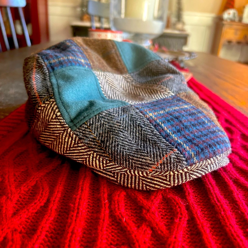 Boston Scally Hat / Plaid / Never Worn